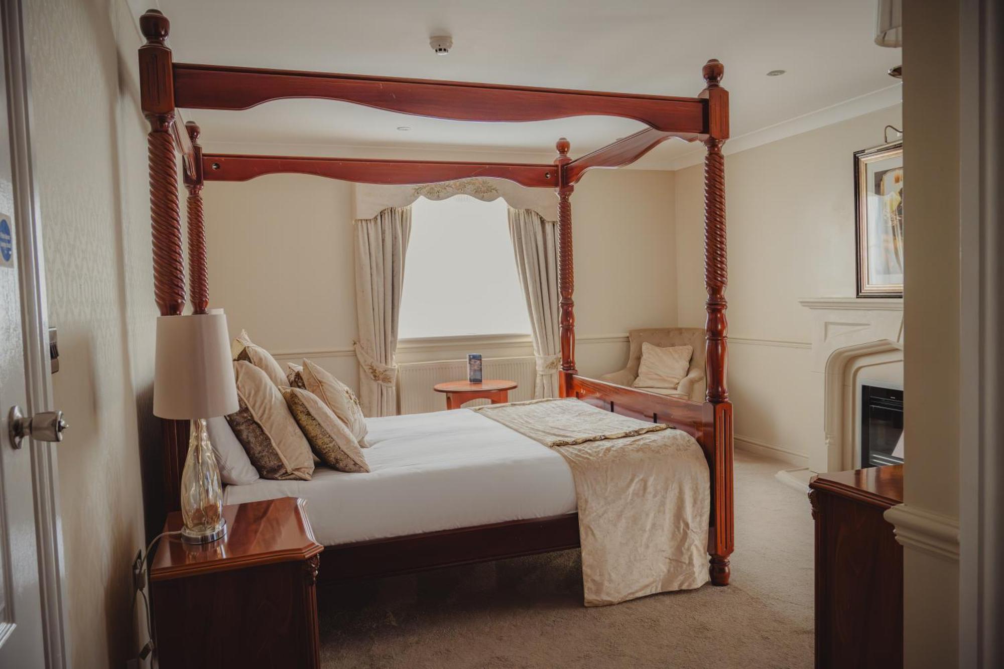 The Ashbourne Hotel North Killingholme ภายนอก รูปภาพ