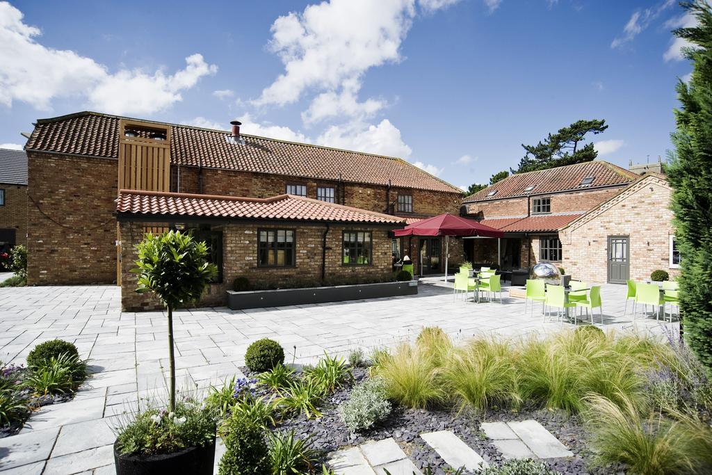 The Ashbourne Hotel North Killingholme ภายนอก รูปภาพ